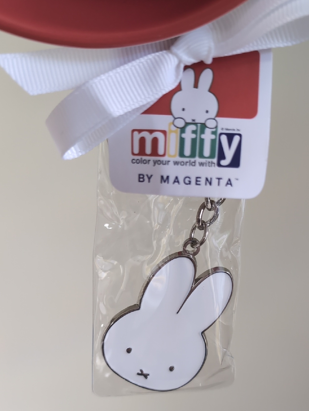 Miffy x Magenta Summer Gardening Miffy Mug& Keychain Set 🪻 - Picture 5 of 8